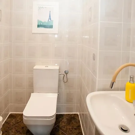 Uroczy Apartament Rzeczna Kolobrzeg Exterior photo