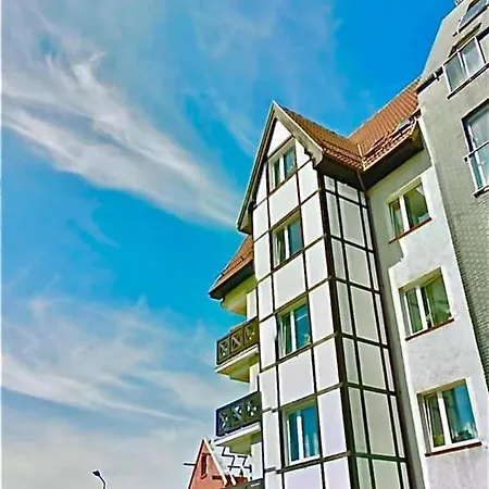 Uroczy Apartament Rzeczna Kolobrzeg Exterior photo